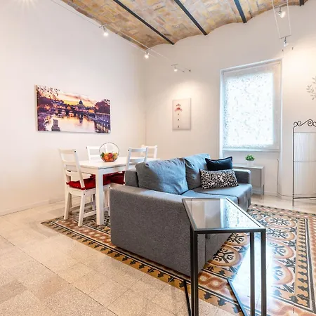 The Dome Retreat * Rome